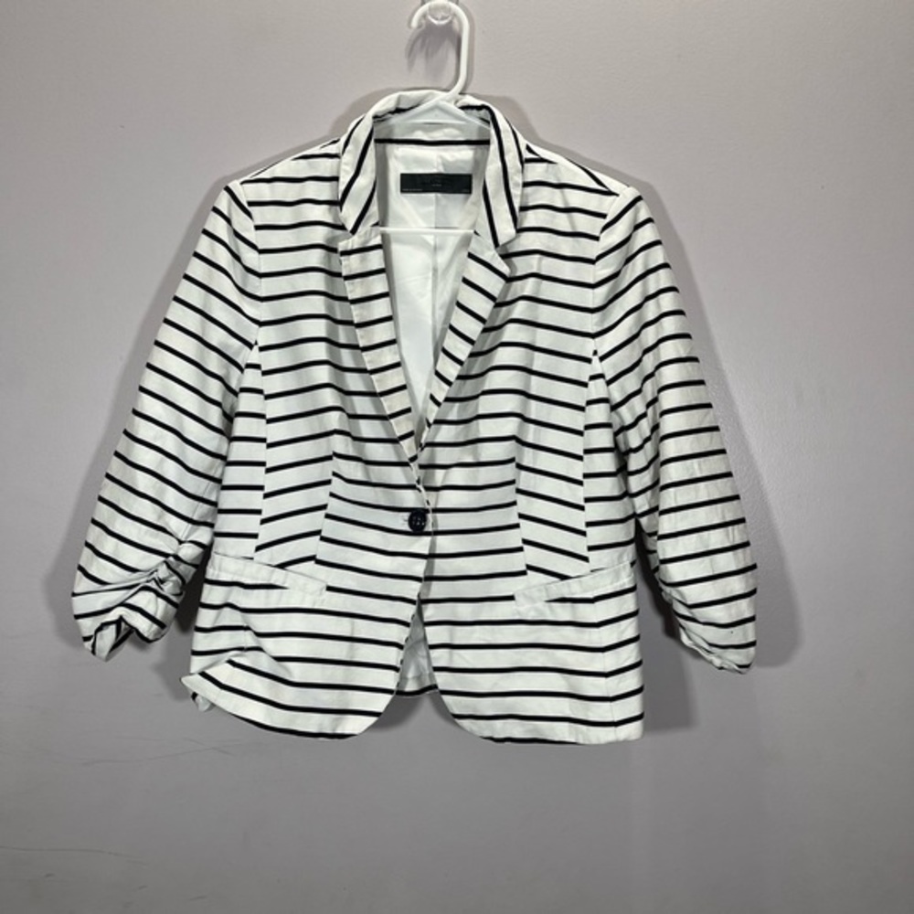 The Limited Black and White Striped Blazer - Picture 3 of 12